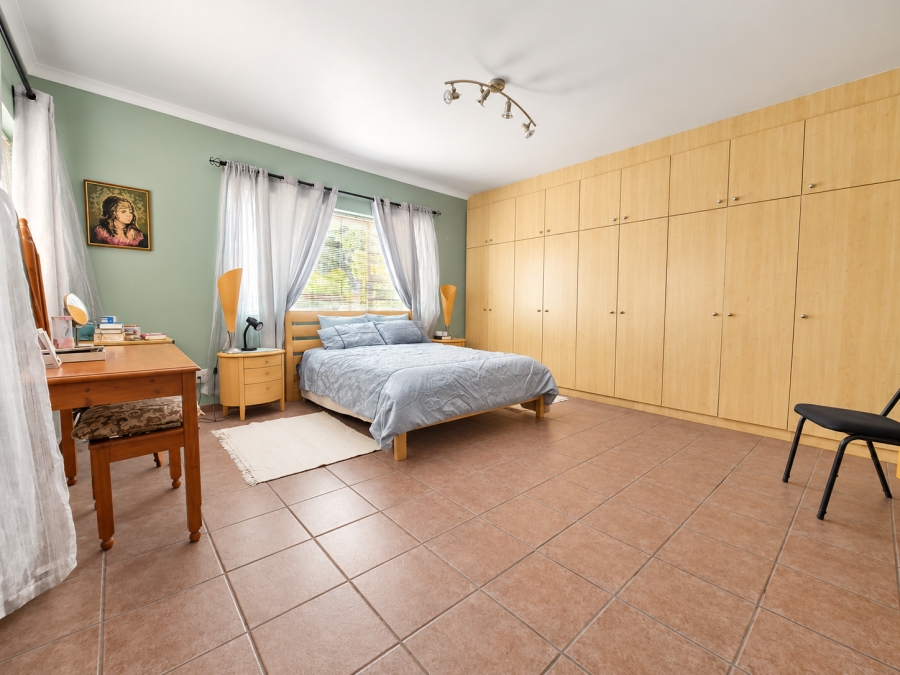 4 Bedroom Property for Sale in Hopefield Western Cape